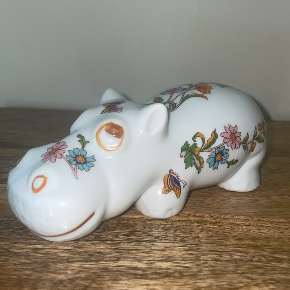 💕VTG Floral porcelain Hippo